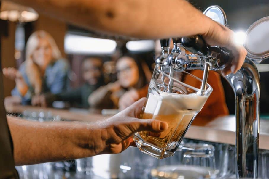 20 Best Weird Bars in the USA for 2025